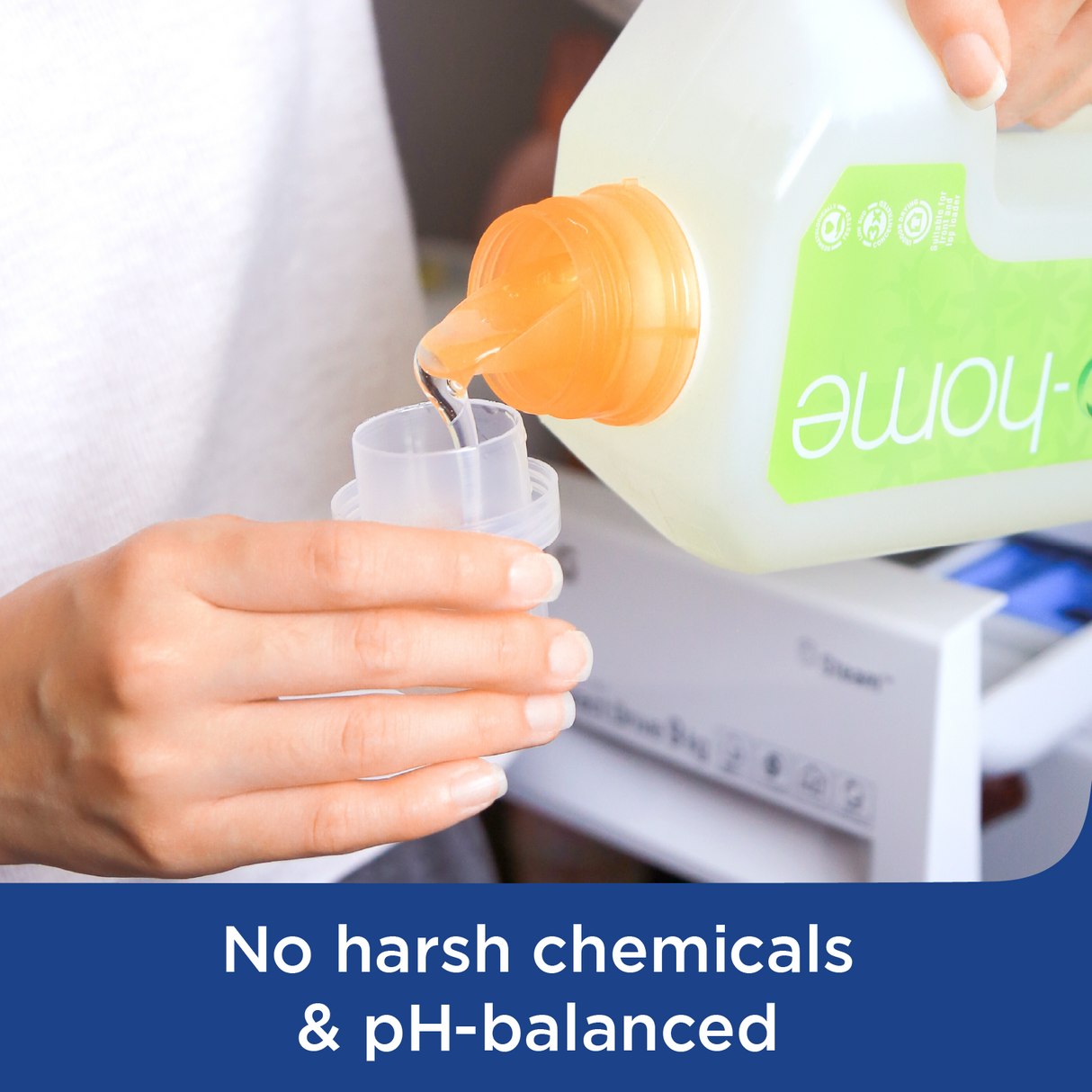 bio-home Liquid Laundry Detergent (Regular) (Refill Pack) - Hyacinth & Nectarine 900ml